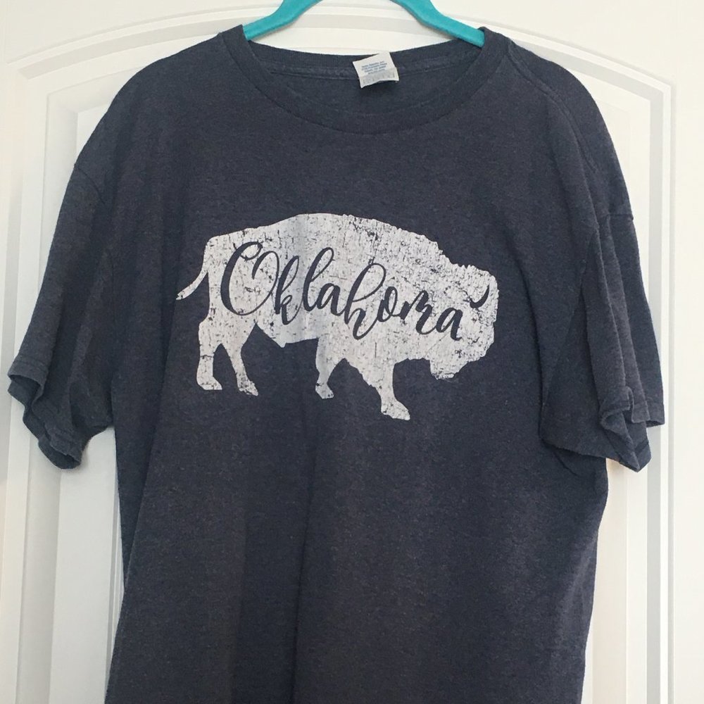 Delta heather blue/grey Oklahoma t-shirt, size L